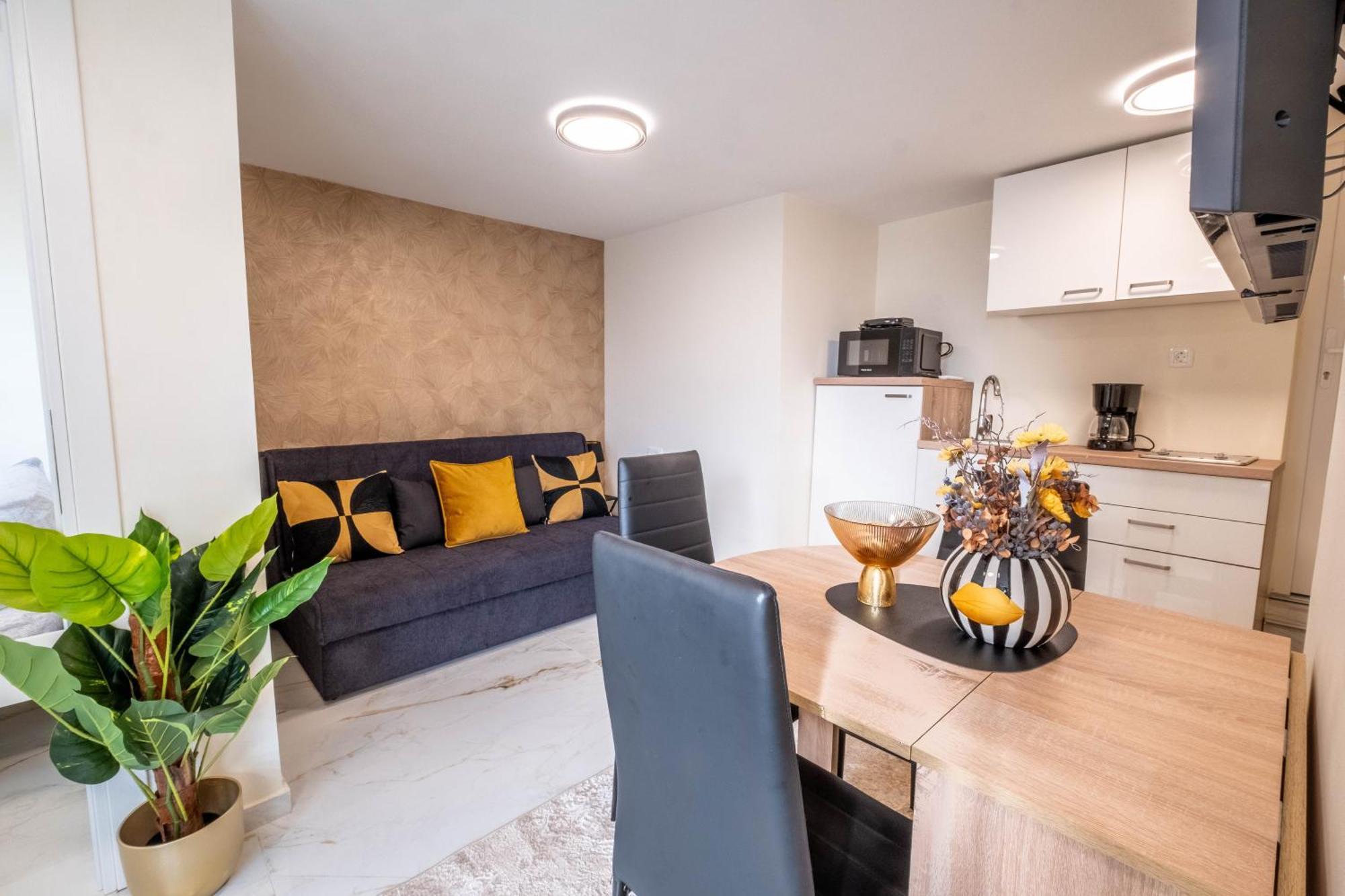 Premium Relax Rooms Novi Vinodolski Exteriér fotografie